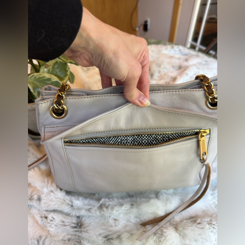 Rebecca Minkoff Swing Convertible Bag - Chanel Vibes! 💅 - Picture 8 of 16